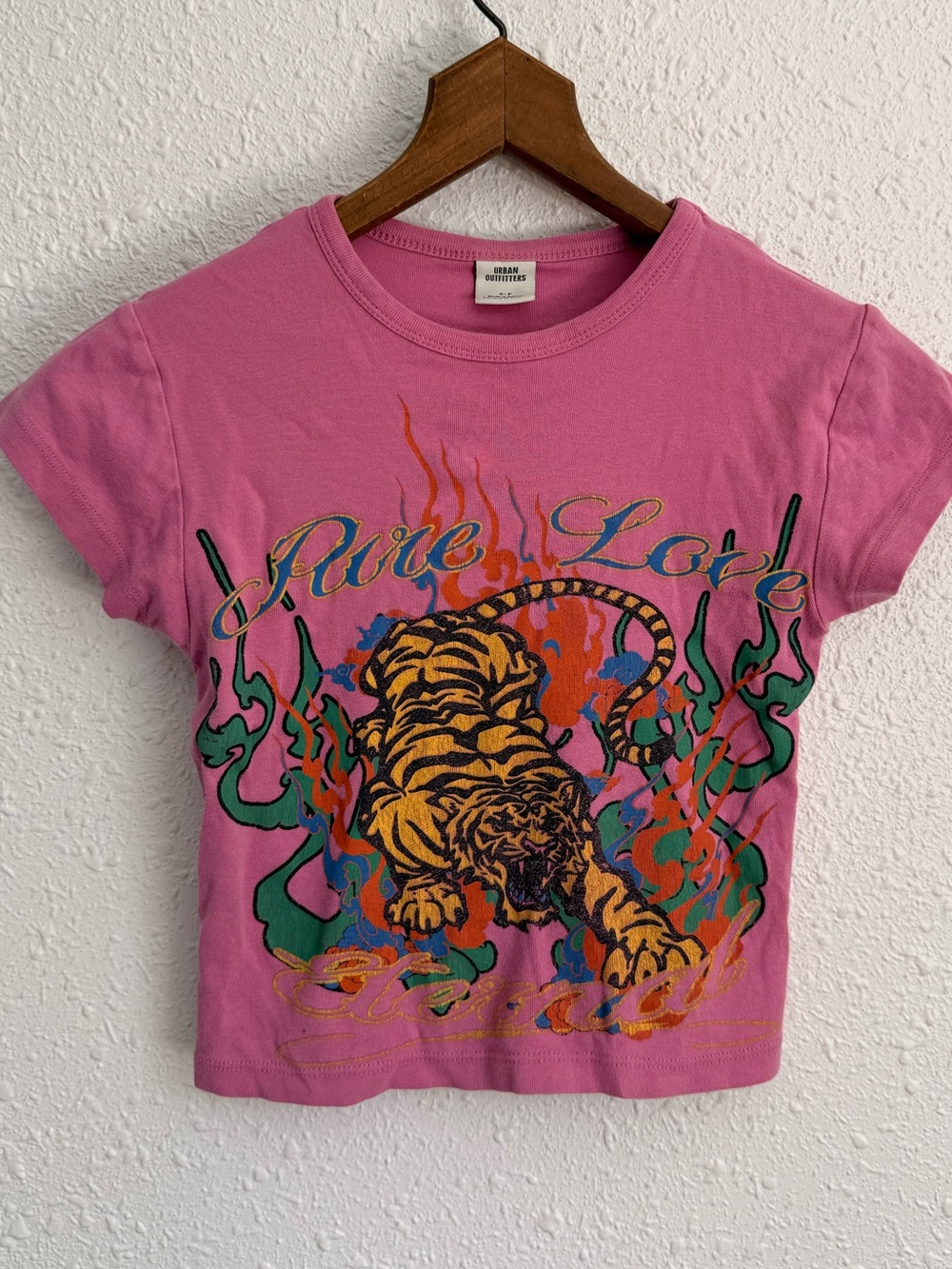Urban outfitters pure love eternal tiger pink baby doll mini cropped t shirt S